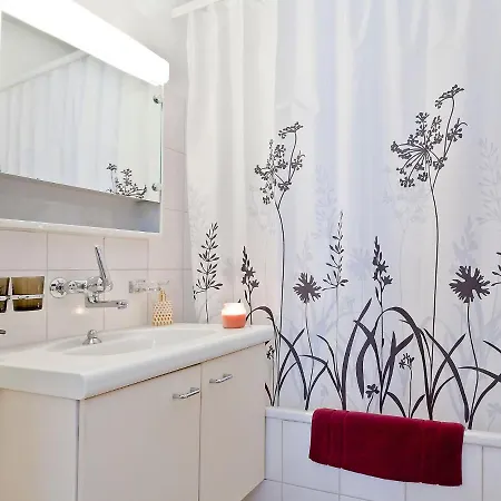 Michele - Utoring-5 By Interhome Apartamento Ascona